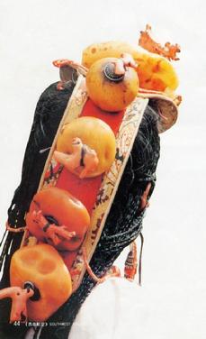 This is how Tibetan people like amber